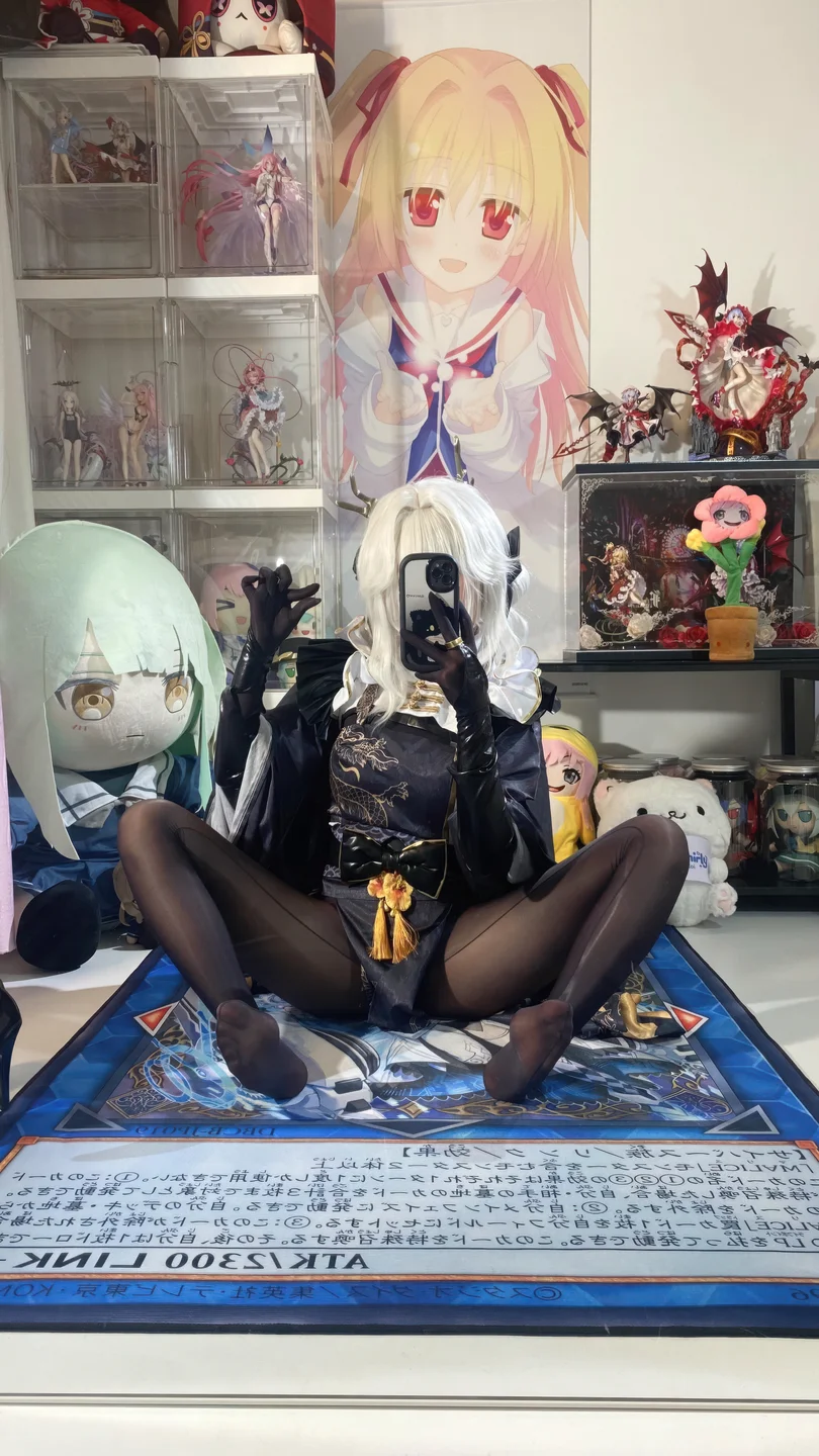 白栎Shirly - No.025 NIKKE 布兰儿 [130P,27V-3.22GB] tg@simisebaisi 【丝足阁】092.webp